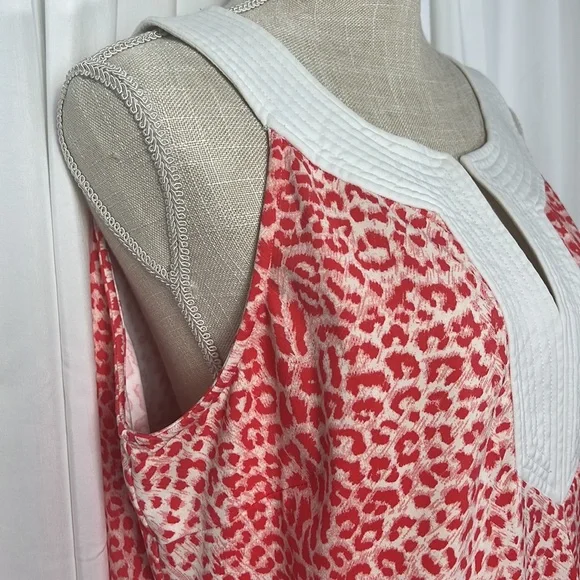 J. McLaughlin XL White/Red Animal Print Blouse - Picture 3 of 10